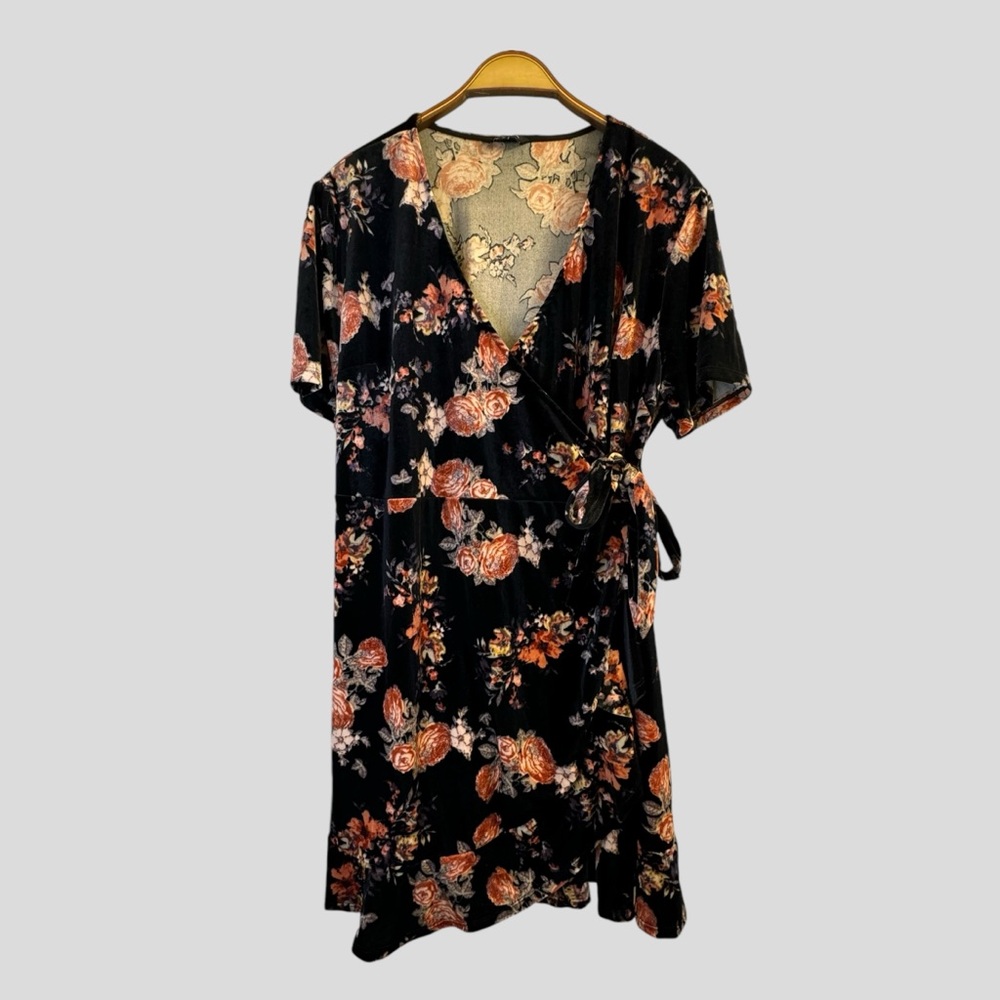 Women's Floral Velvet Wrap Dress Stretch Tie Waist Size XL